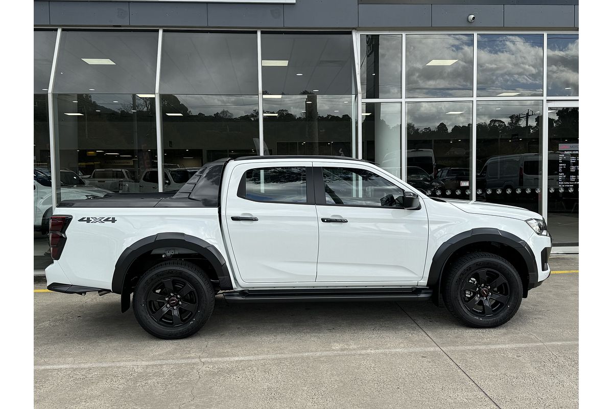 2025 Isuzu D-MAX X-TERRAIN 4X4