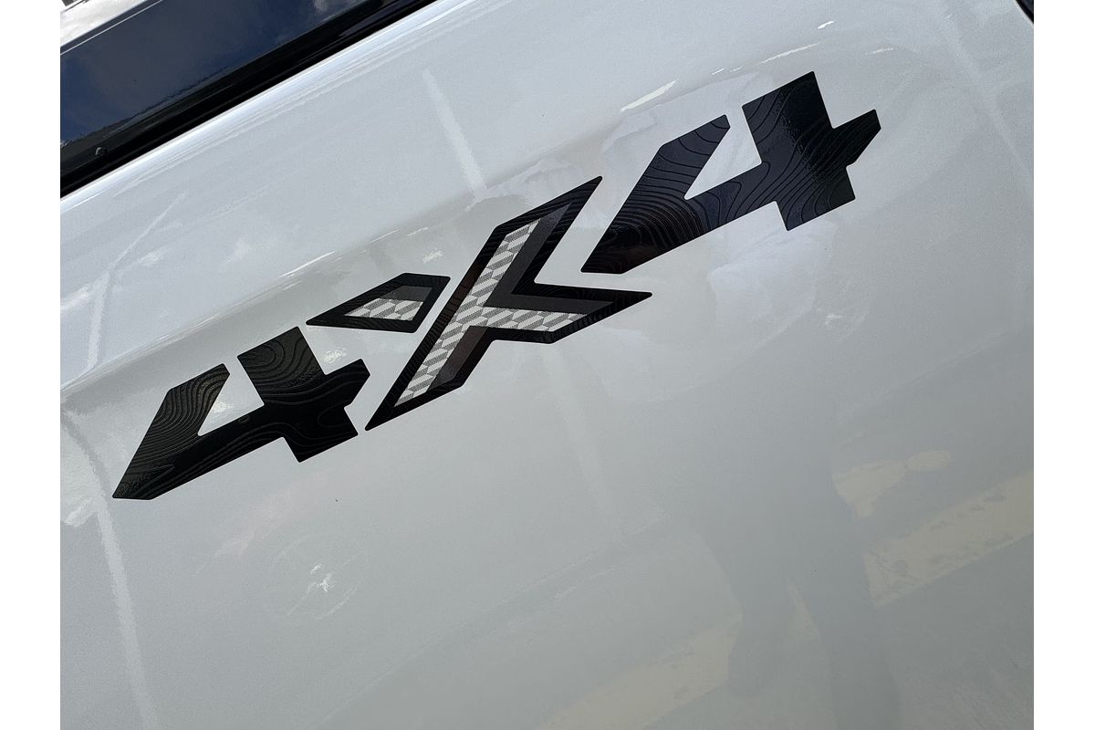 2025 Isuzu D-MAX X-TERRAIN 4X4