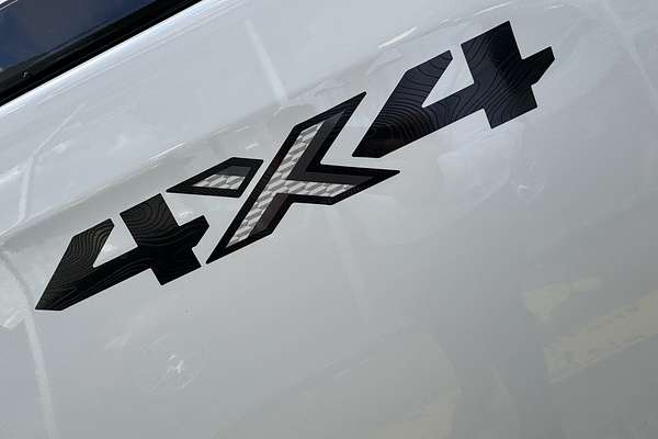 2025 Isuzu D-MAX X-TERRAIN 4X4