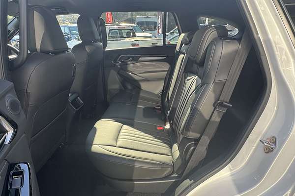 2025 Isuzu MU-X LS-T