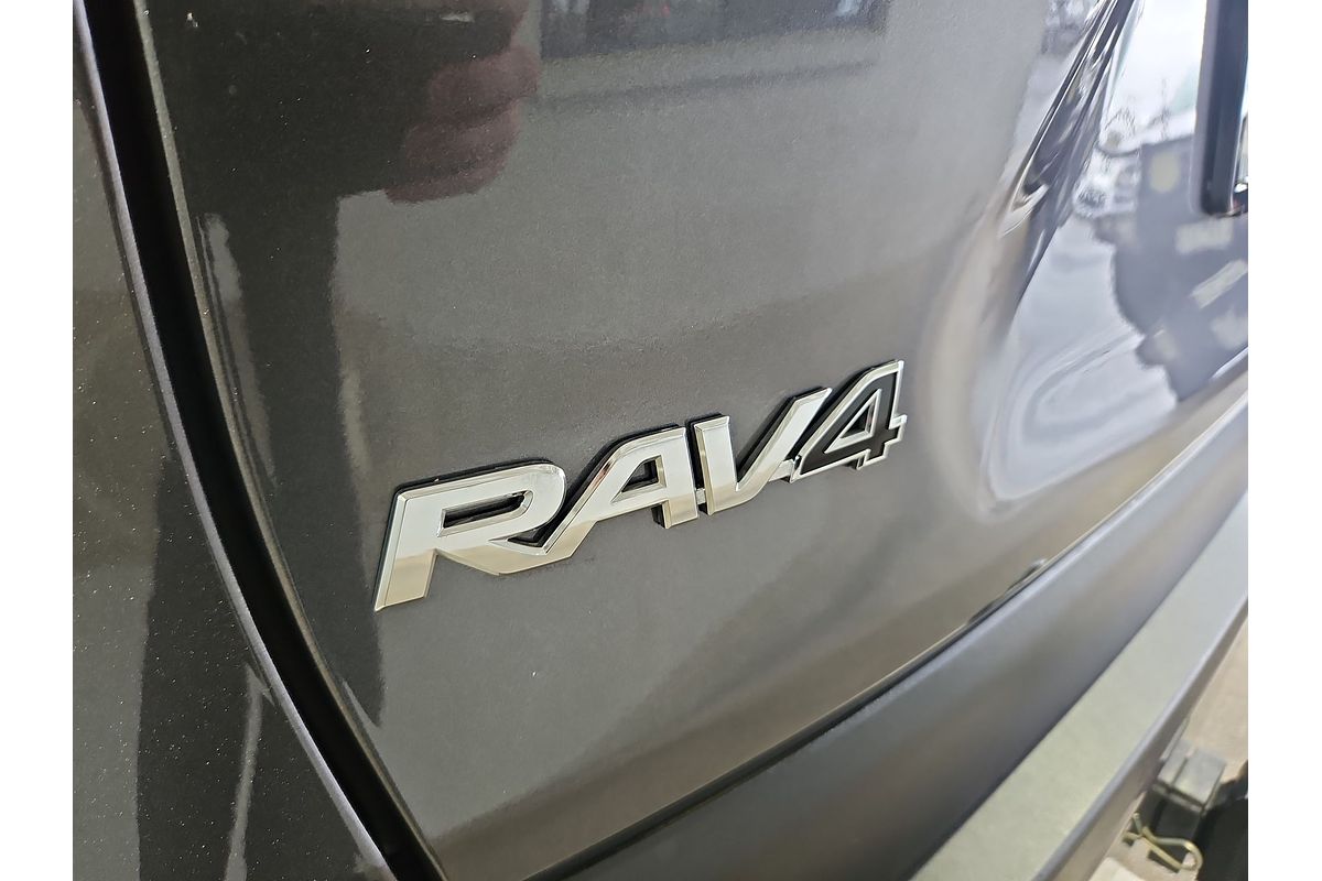 2020 Toyota RAV4 Cruiser AXAH52R