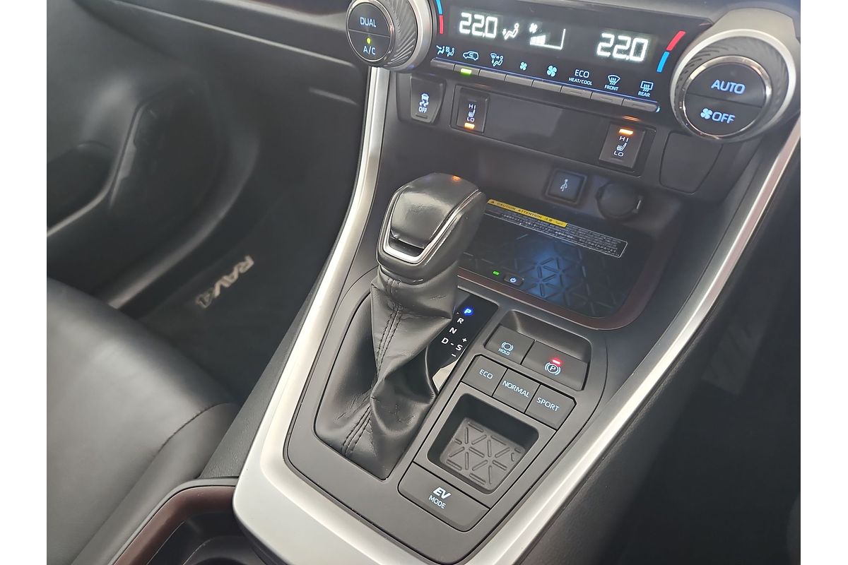 2020 Toyota RAV4 Cruiser AXAH52R