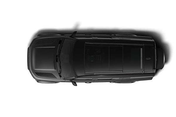 2025 Land Rover Defender 130 D350 X-Dynamic SE L663