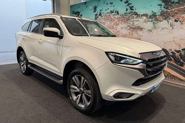 2024 Isuzu MU-X LS-T