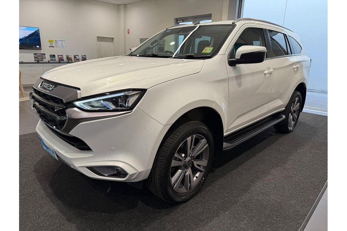 2024 Isuzu MU-X LS-T