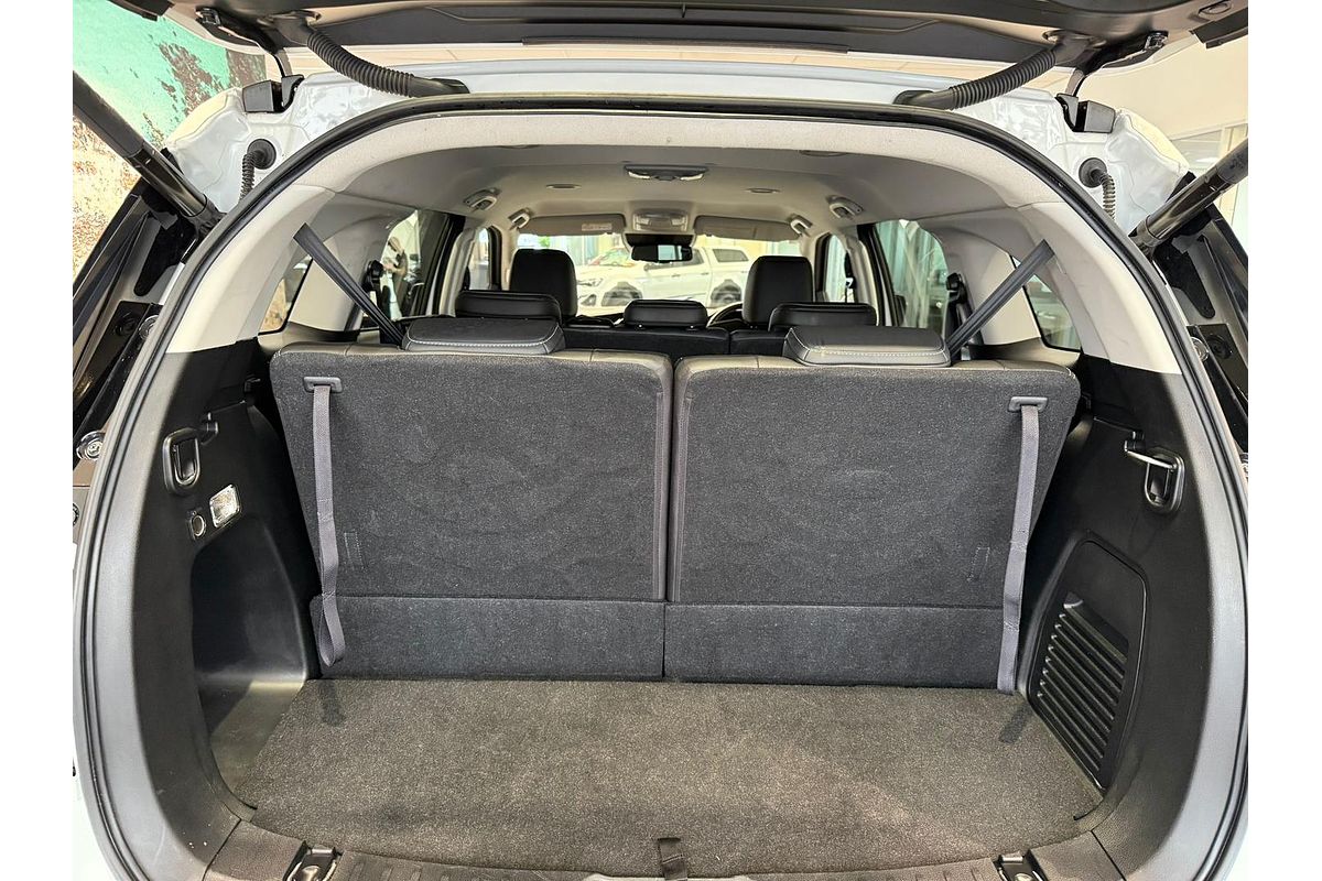 2024 Isuzu MU-X LS-T