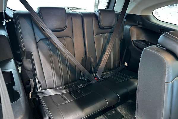 2024 Isuzu MU-X LS-T