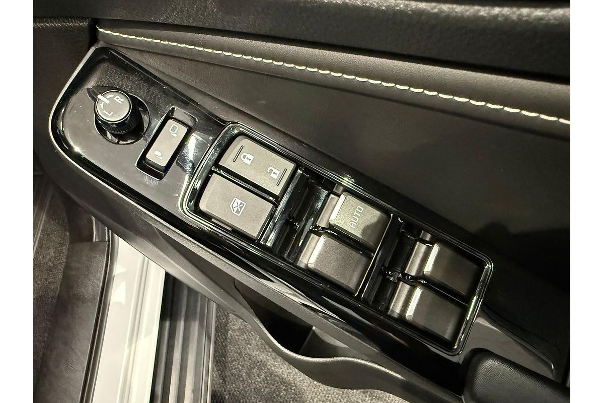 2024 Isuzu MU-X LS-T