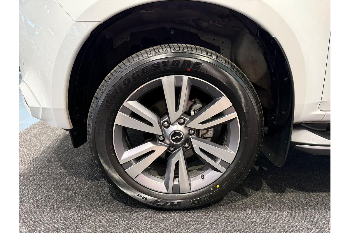 2024 Isuzu MU-X LS-T