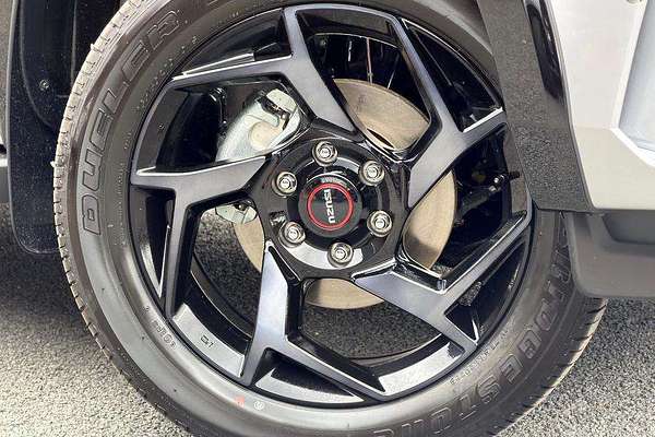 2025 Isuzu MU-X X-TERRAIN