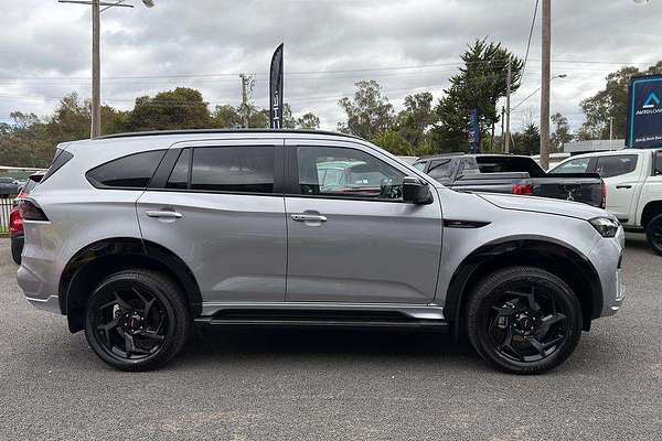 2025 Isuzu MU-X X-TERRAIN