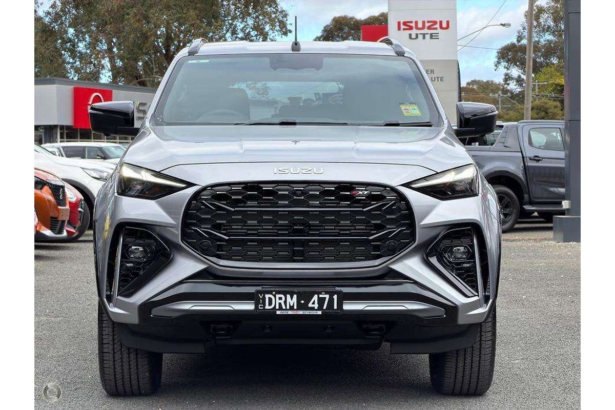 2025 Isuzu MU-X X-TERRAIN