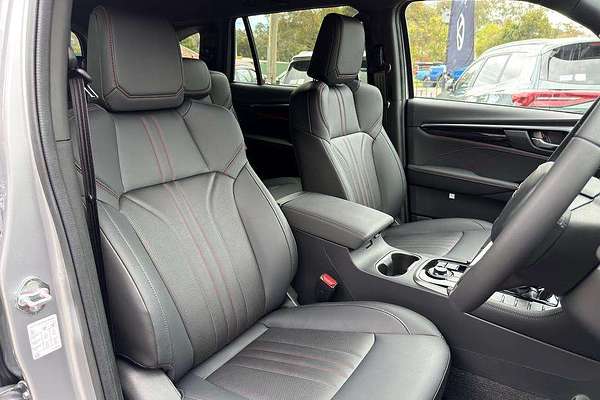 2025 Isuzu MU-X X-TERRAIN