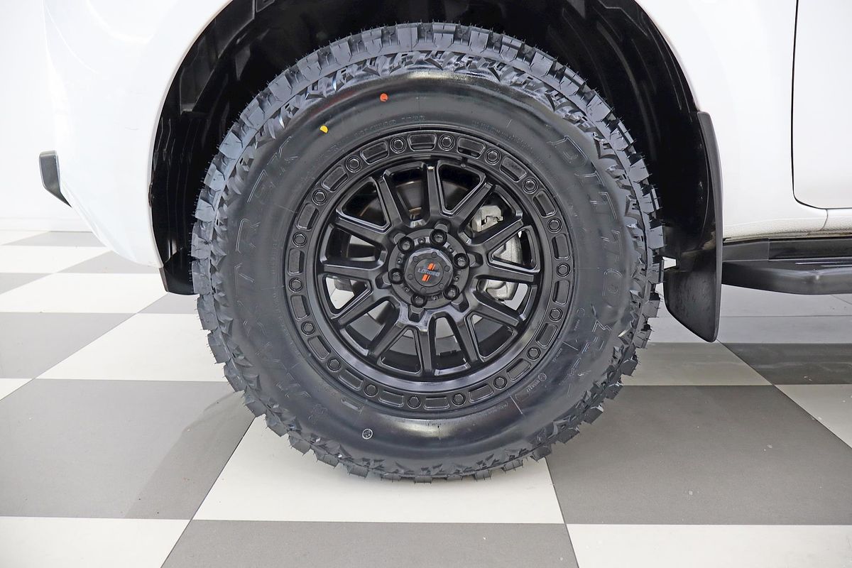 2022 Nissan Navara ST D23 4X4