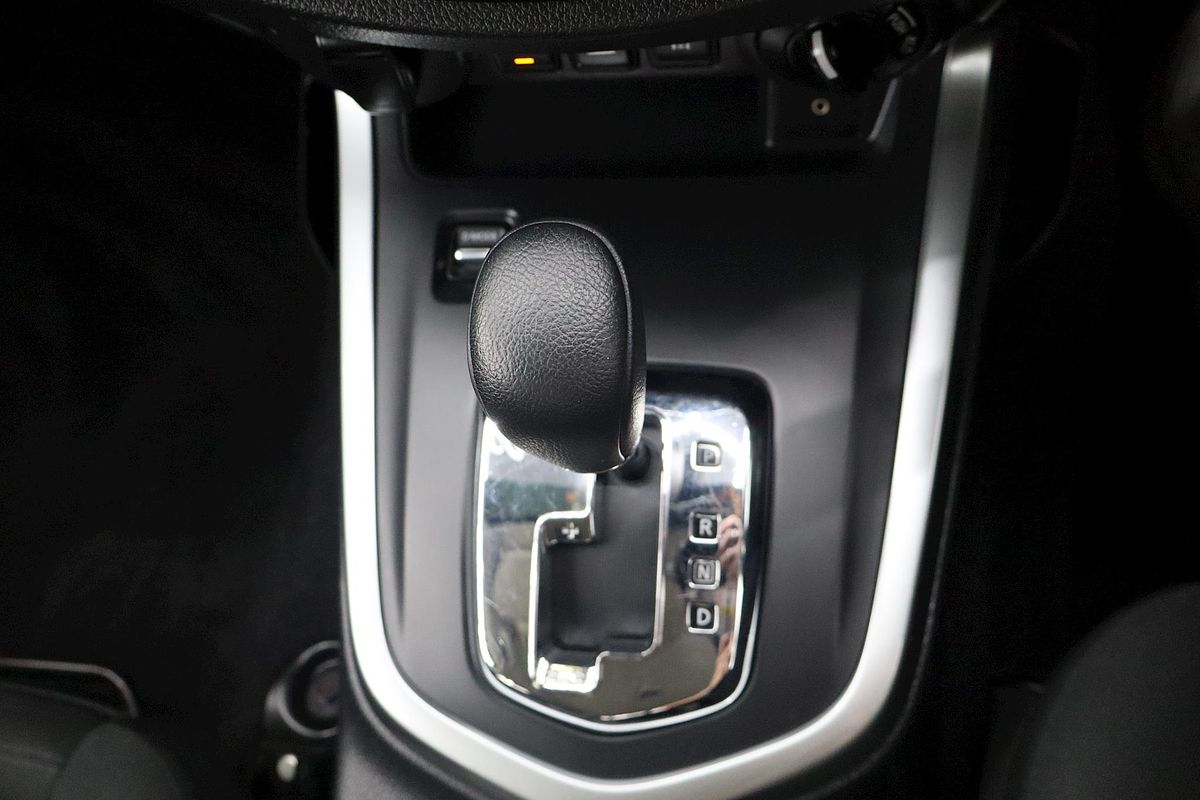 2022 Nissan Navara ST D23 4X4