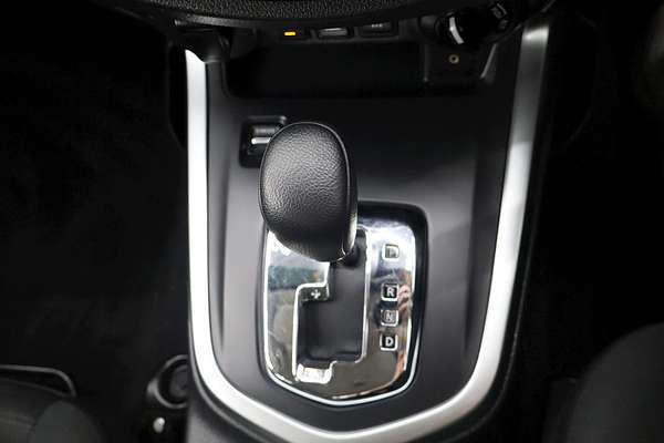 2022 Nissan Navara ST D23 4X4