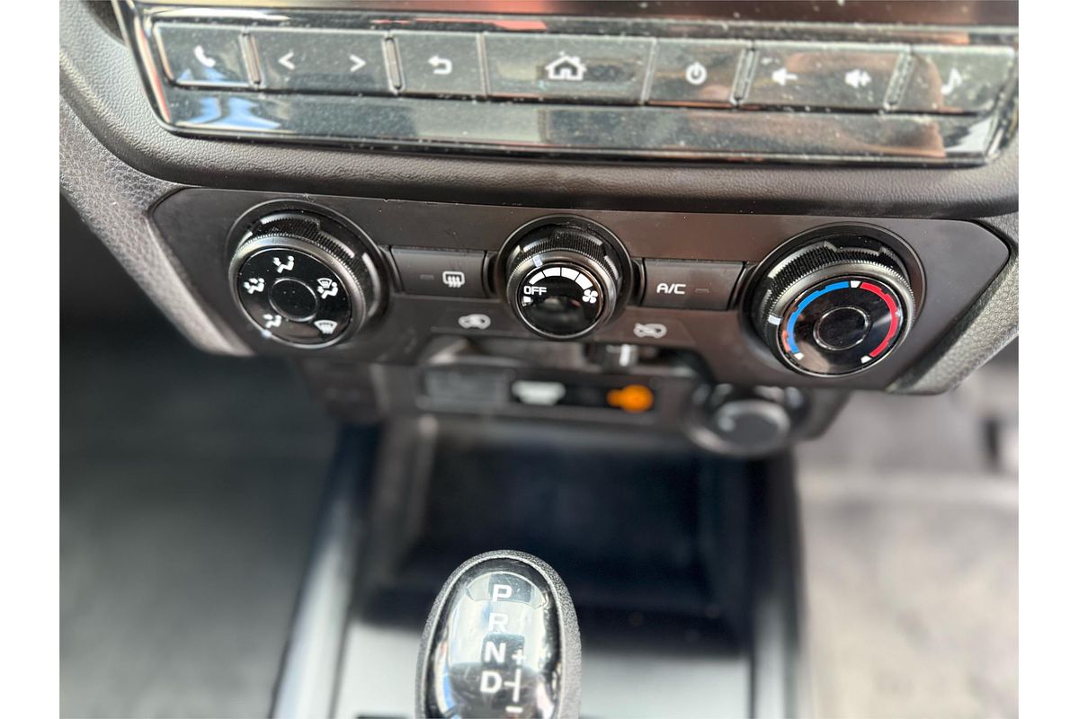 2023 Isuzu D-MAX SX 4X4