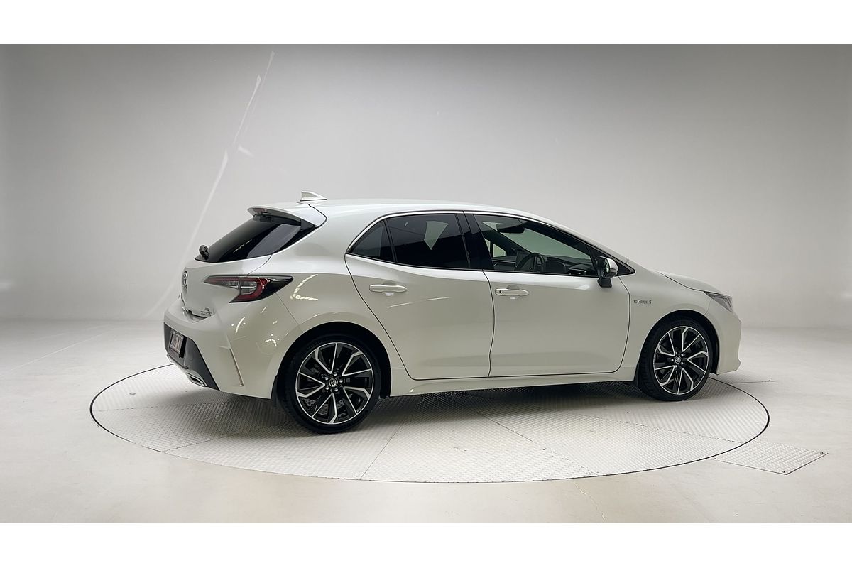 2019 Toyota Corolla ZR Hybrid ZWE211R