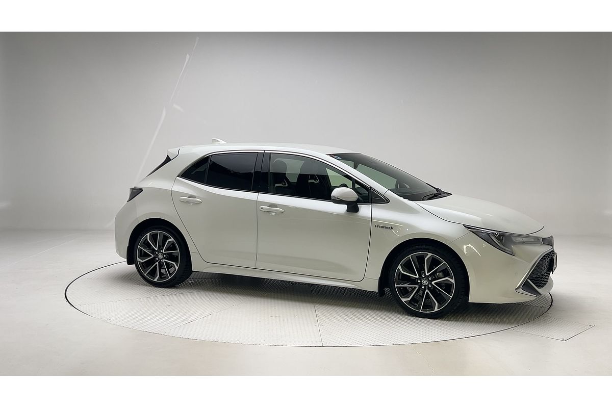 2019 Toyota Corolla ZR Hybrid ZWE211R