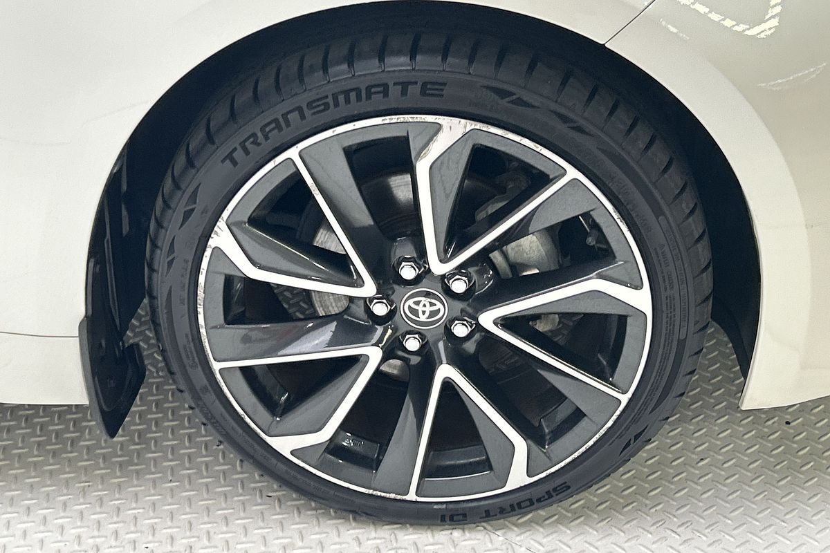 2019 Toyota Corolla ZR Hybrid ZWE211R