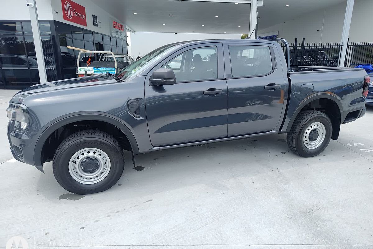 2024 Ford Ranger XL 4X4 2.0L