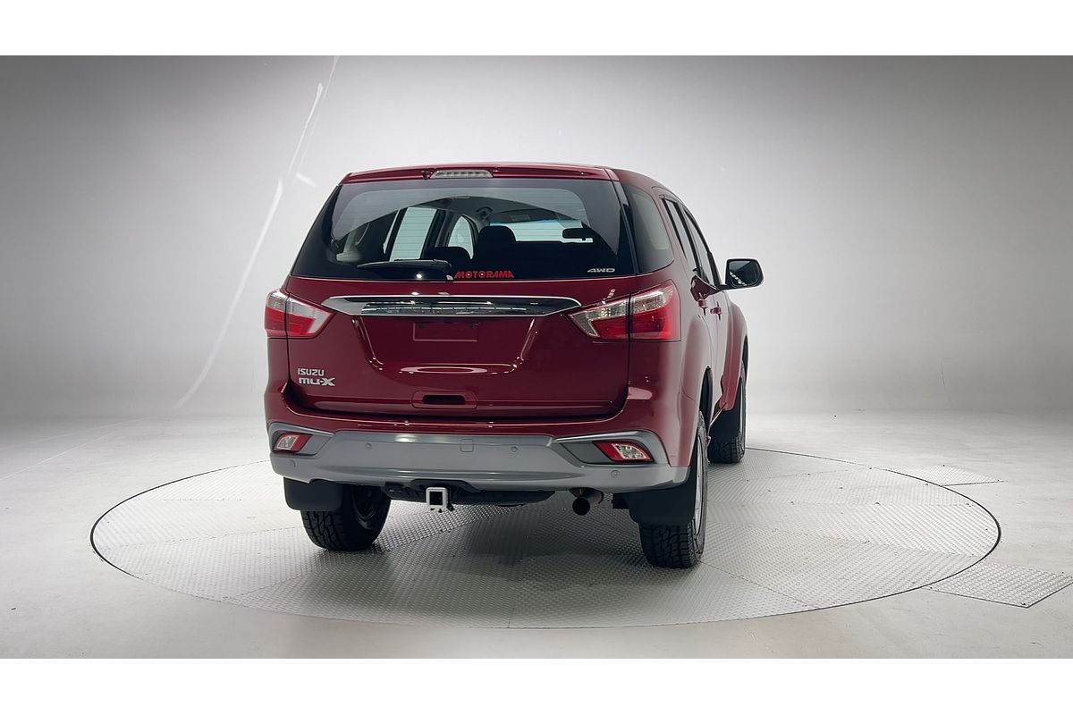 2020 Isuzu MU-X LS-M