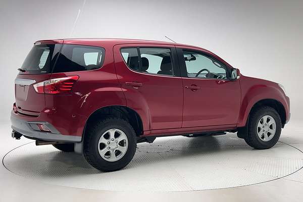 2020 Isuzu MU-X LS-M