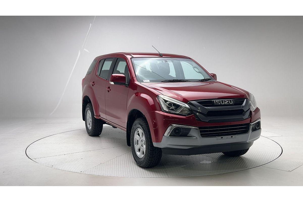 2020 Isuzu MU-X LS-M