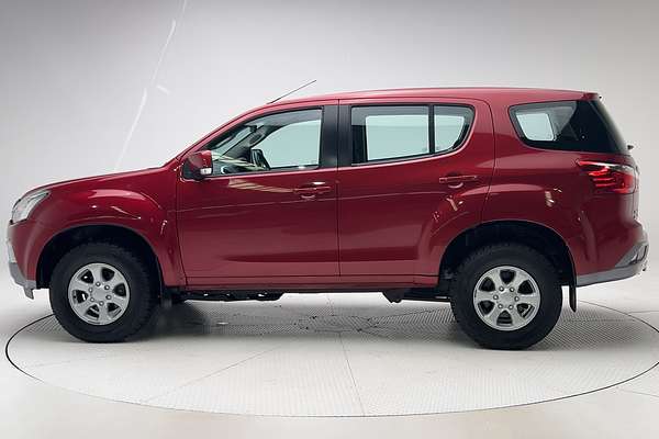 2020 Isuzu MU-X LS-M