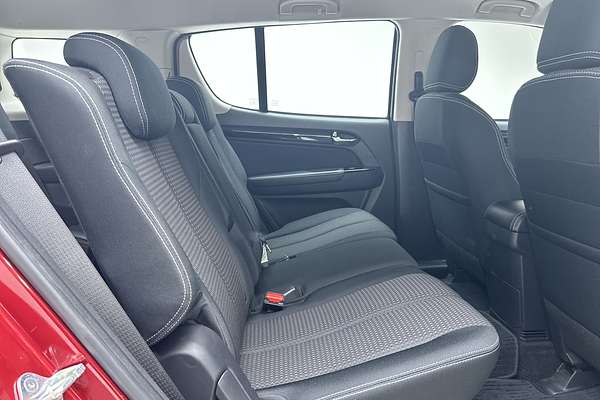 2020 Isuzu MU-X LS-M