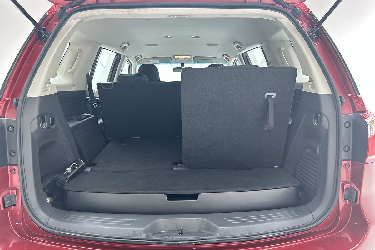 2020 Isuzu MU-X LS-M