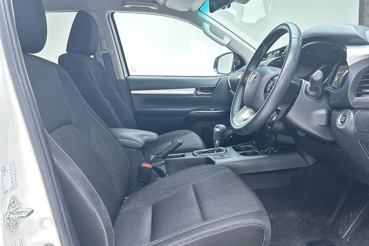 2021 Toyota Hilux SR5 GUN126R 4X4