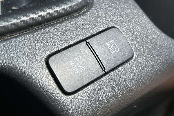 2021 Toyota Hilux SR5 GUN126R 4X4