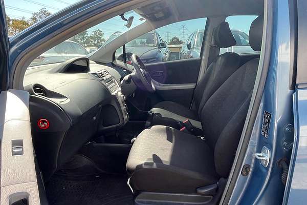 2007 Toyota Yaris YR NCP90R