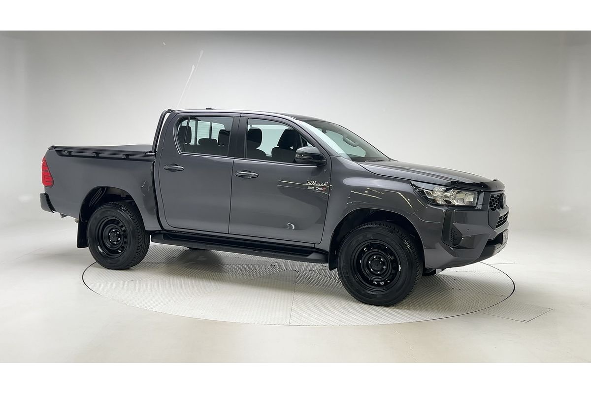 2024 Toyota Hilux SR 48V GUN126R 4X4