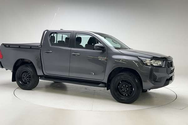 2024 Toyota Hilux SR 48V GUN126R 4X4