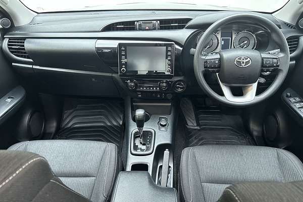 2024 Toyota Hilux SR 48V GUN126R 4X4