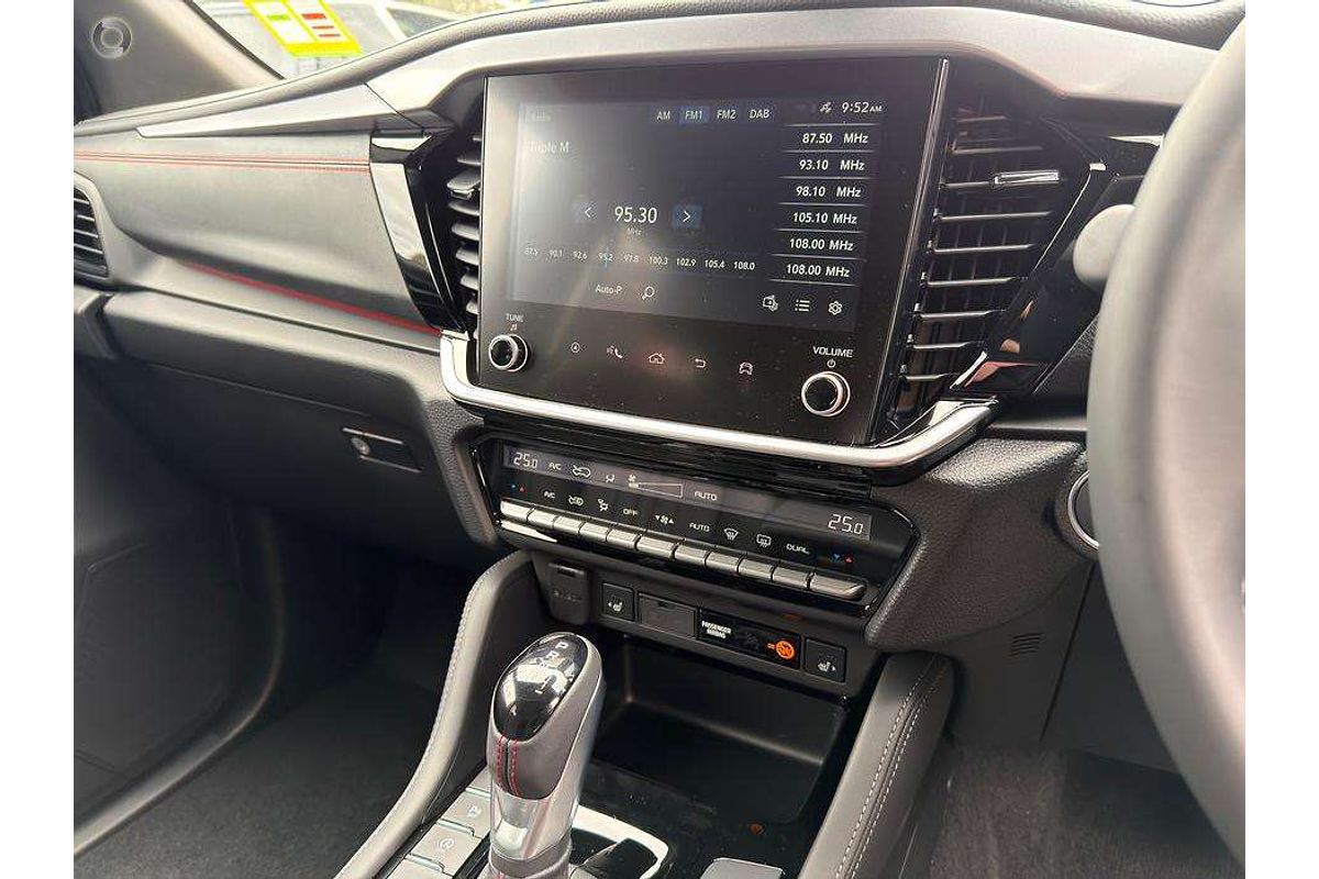 2025 Isuzu MU-X X-TERRAIN