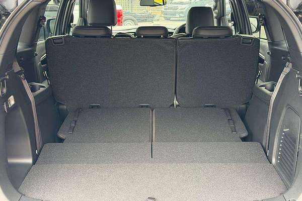 2025 Isuzu MU-X X-TERRAIN