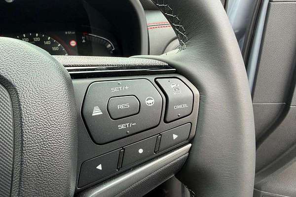 2025 Isuzu MU-X X-TERRAIN