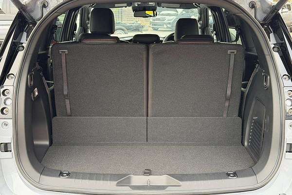 2025 Isuzu MU-X X-TERRAIN