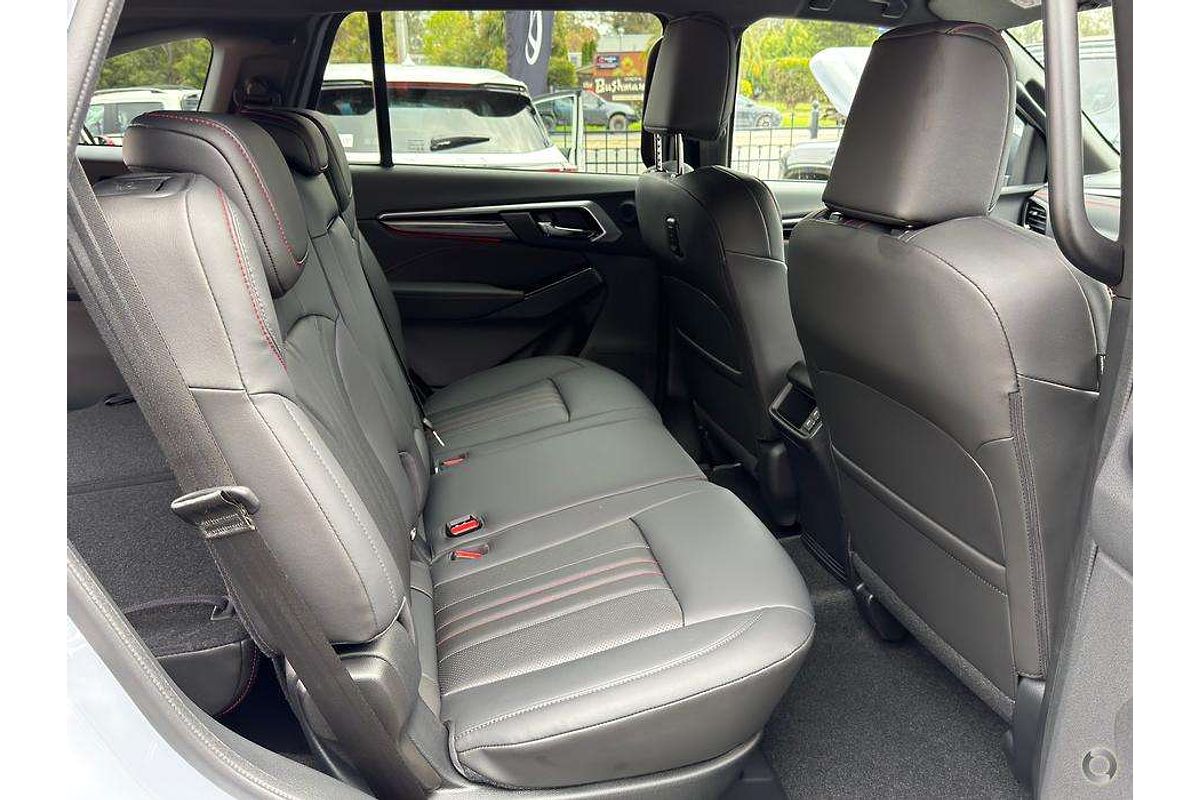 2025 Isuzu MU-X X-TERRAIN