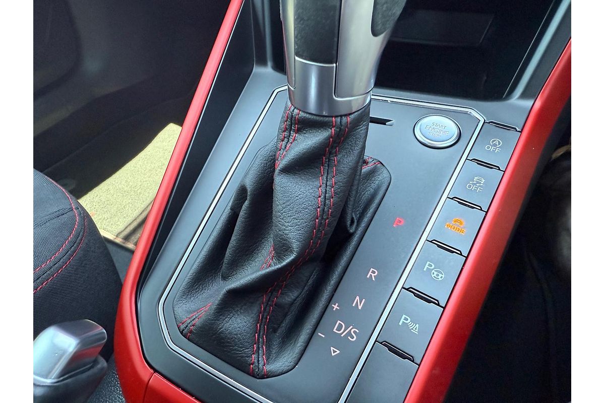 2018 Volkswagen Polo GTI AW