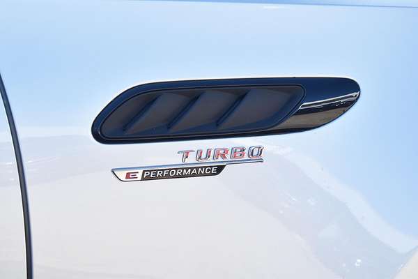 2024 Mercedes-Benz C-Class C63 AMG S E Performance W206