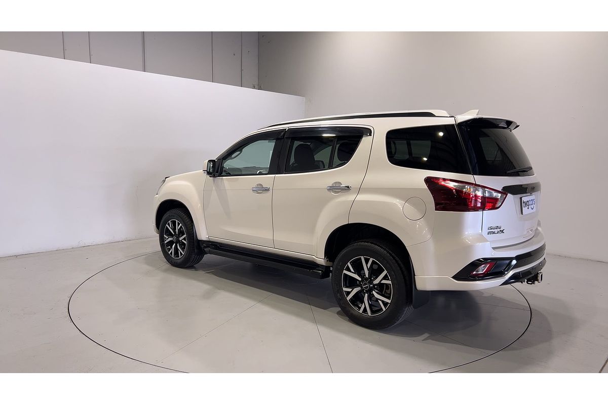 2020 Isuzu MU-X LS-T