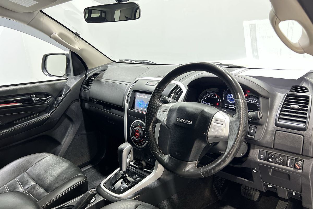 2020 Isuzu MU-X LS-T