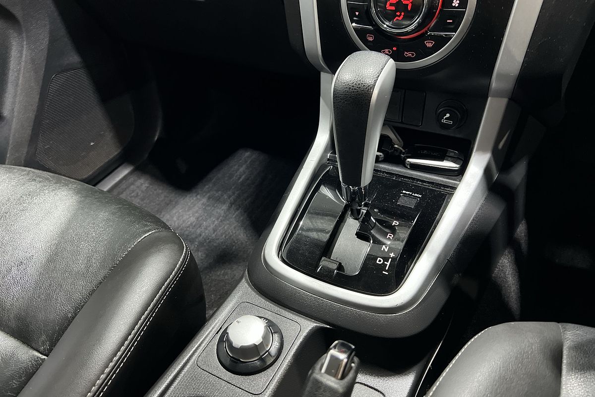 2020 Isuzu MU-X LS-T