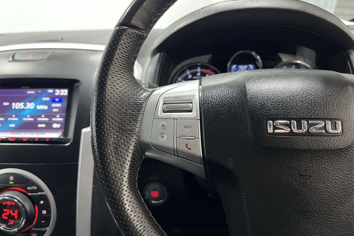 2020 Isuzu MU-X LS-T