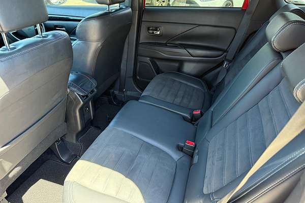 2019 Mitsubishi Outlander Black Edition ZL