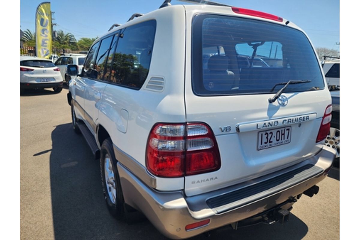 2004 Toyota Landcruiser Sahara UZJ100R